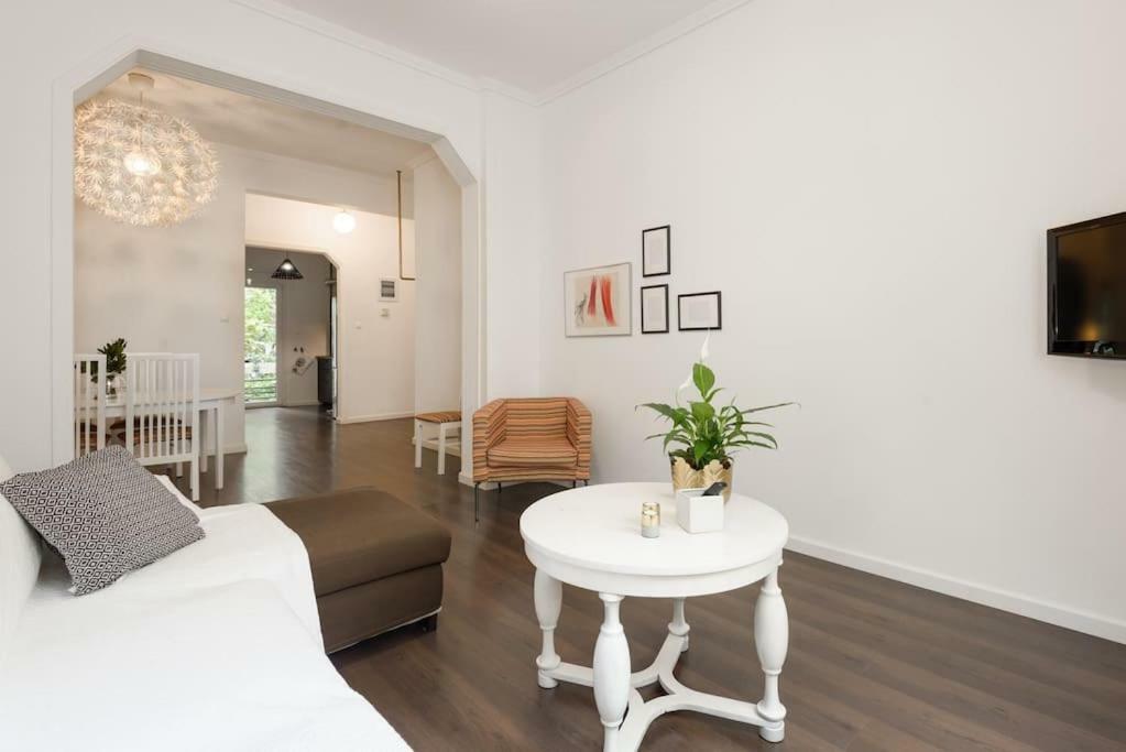 Roman Market- Upper Aristotelous Sq Luxury Apartment سالونيك المظهر الخارجي الصورة
