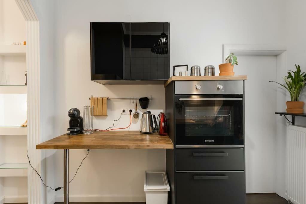 Roman Market- Upper Aristotelous Sq Luxury Apartment سالونيك المظهر الخارجي الصورة