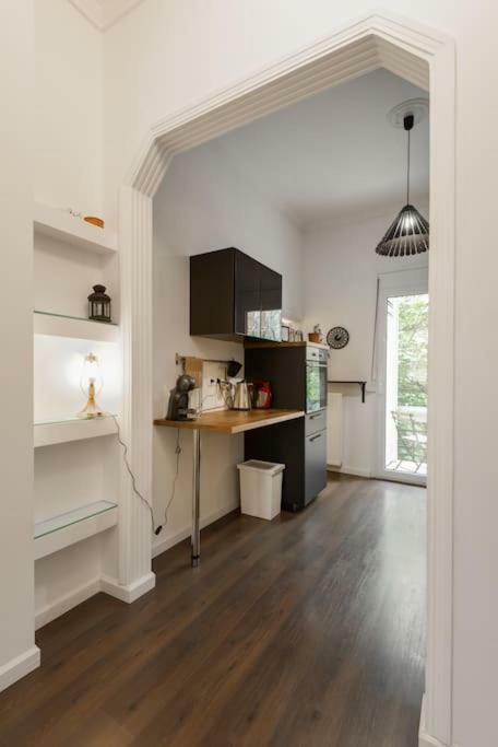 Roman Market- Upper Aristotelous Sq Luxury Apartment سالونيك المظهر الخارجي الصورة